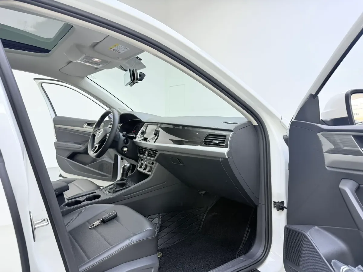 2019 Volkswagen Lavida 1.5L 113HP L4 6AT,autocango,china used car exporter,china ev exporter,chinese used car exporter,chinese used ev exporter