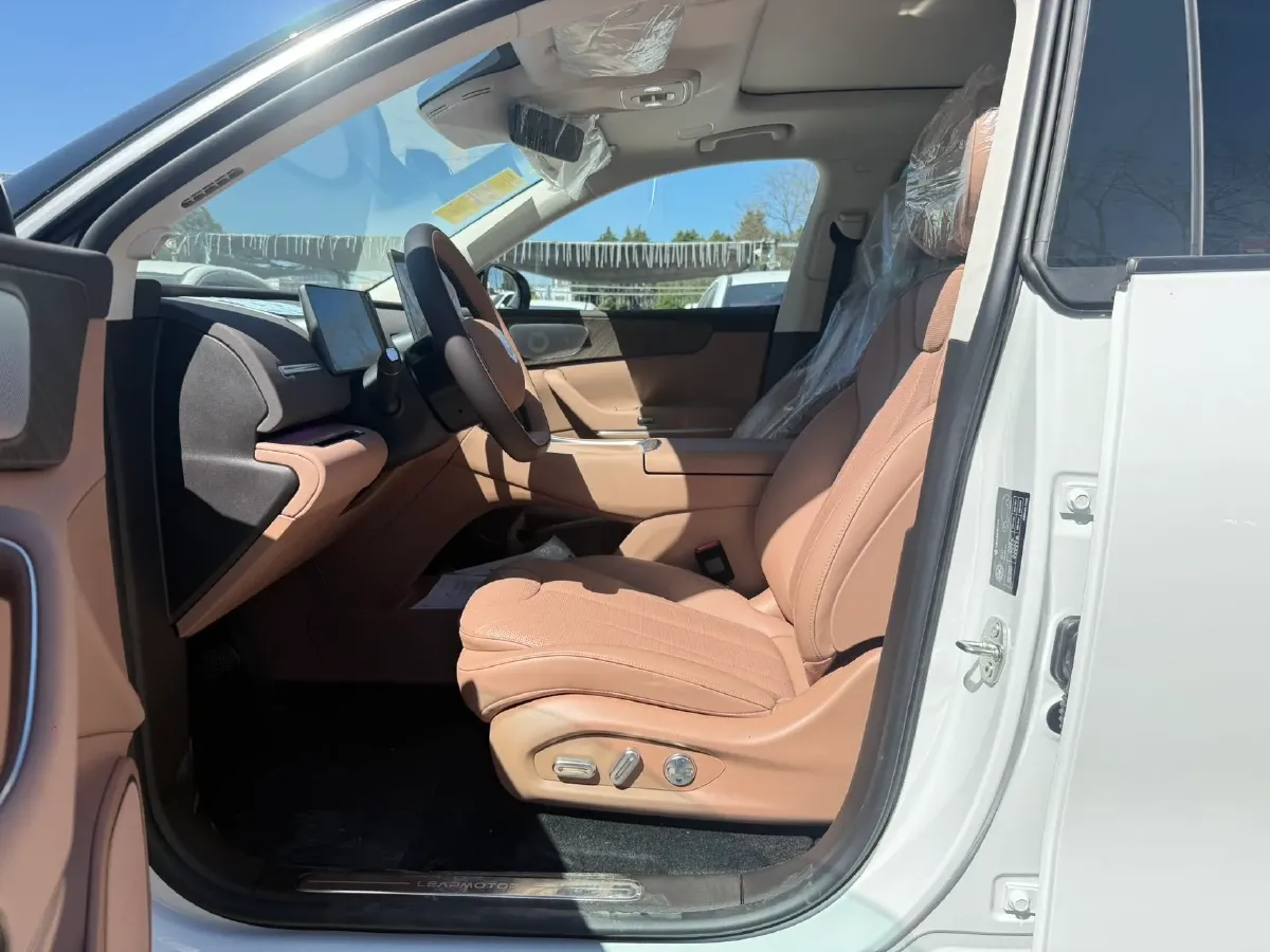 2026 Leapmotor C11 BEV,autocango,china used car exporter,china ev exporter,chinese used car exporter,chinese used ev exporter