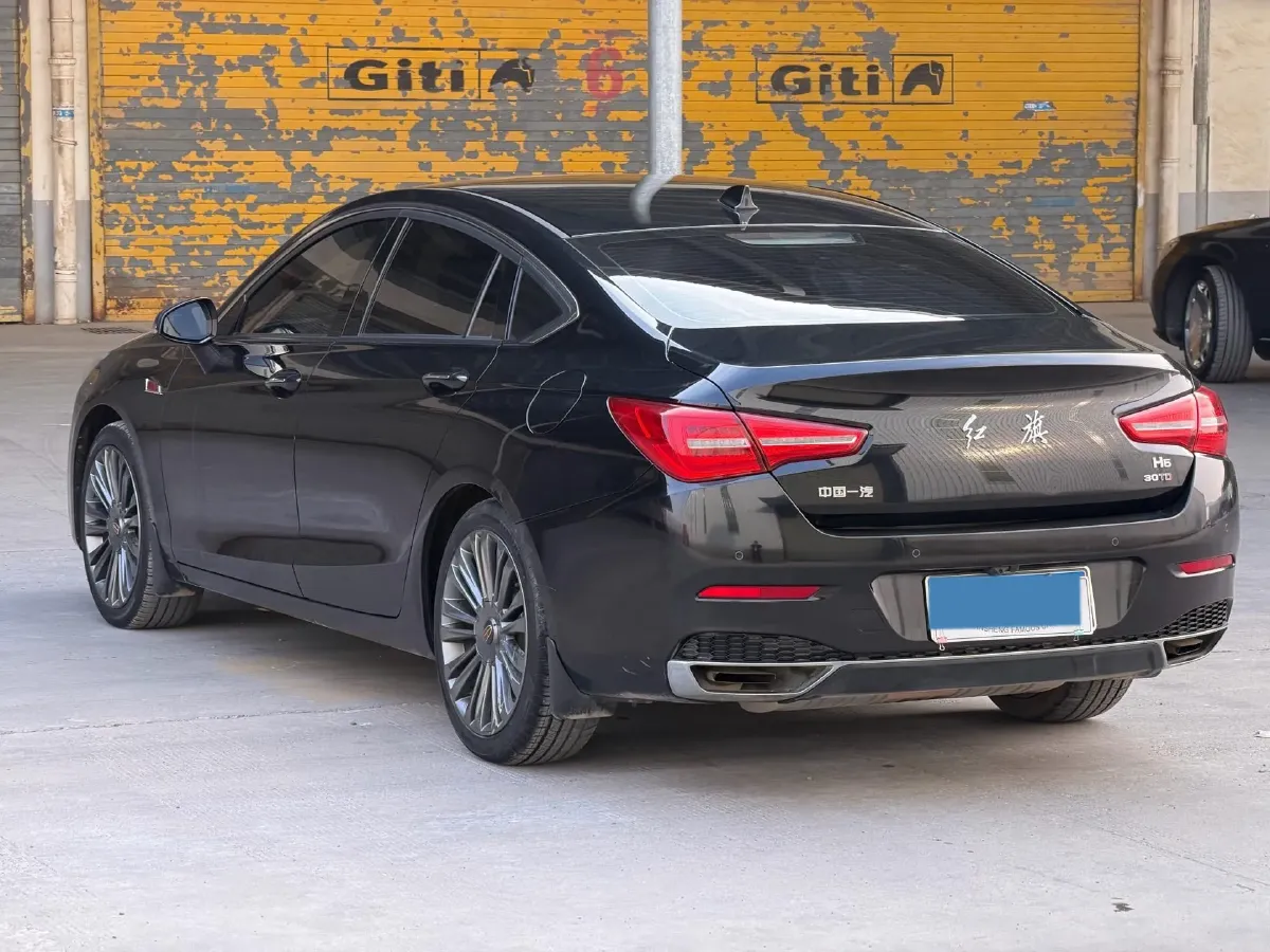 2020 HongQi H5 1.5T 169HP L4 7DCT,autocango,china used car exporter,china ev exporter,chinese used car exporter,chinese used ev exporter