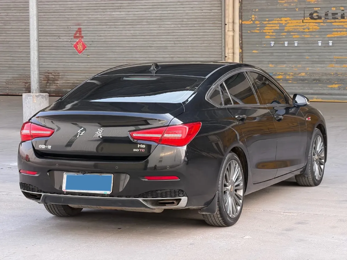 2020 HongQi H5 1.5T 169HP L4 7DCT,autocango,china used car exporter,china ev exporter,chinese used car exporter,chinese used ev exporter