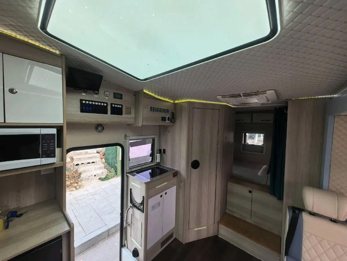 2007 Mitsubishi Pajero 3.8L 237HP V6 5AT,autocango,china used car exporter,china ev exporter,chinese used car exporter,chinese used ev exporter