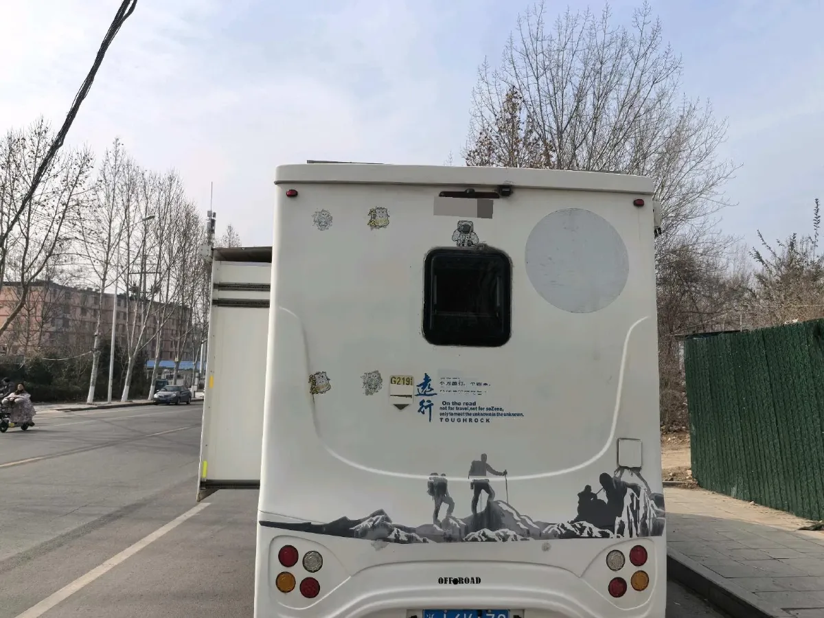 2007 Mitsubishi Pajero 3.8L 237HP V6 5AT,autocango,china used car exporter,china ev exporter,chinese used car exporter,chinese used ev exporter