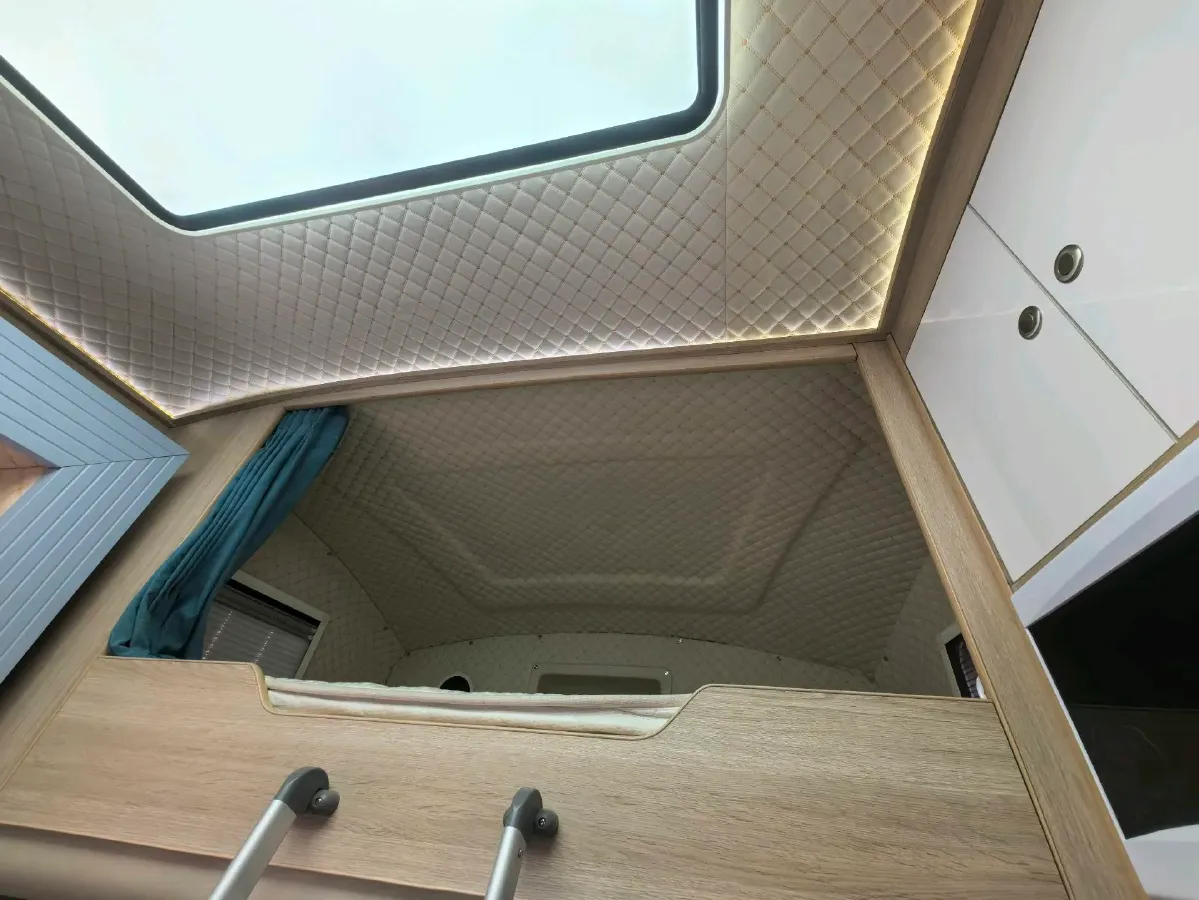 2007 Mitsubishi Pajero 3.8L 237HP V6 5AT,autocango,china used car exporter,china ev exporter,chinese used car exporter,chinese used ev exporter