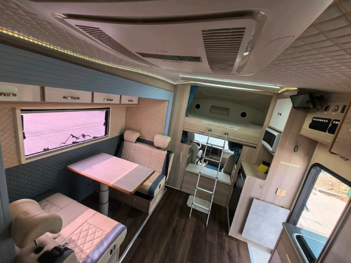 2007 Mitsubishi Pajero 3.8L 237HP V6 5AT,autocango,china used car exporter,china ev exporter,chinese used car exporter,chinese used ev exporter