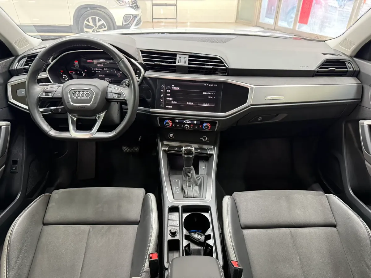 2023 Audi Q3 1.4T 150HP L4 7DCT,autocango,china used car exporter,china ev exporter,chinese used car exporter,chinese used ev exporter