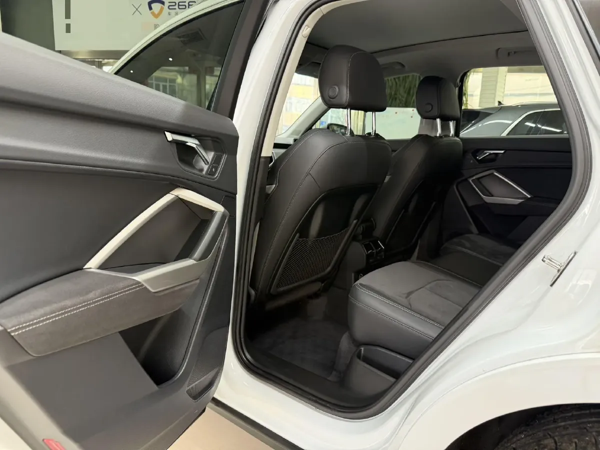 2023 Audi Q3 1.4T 150HP L4 7DCT,autocango,china used car exporter,china ev exporter,chinese used car exporter,chinese used ev exporter