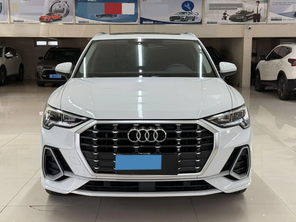 2023 Audi Q3 1.4T 150HP L4 7DCT,autocango,china used car exporter,china ev exporter,chinese used car exporter,chinese used ev exporter