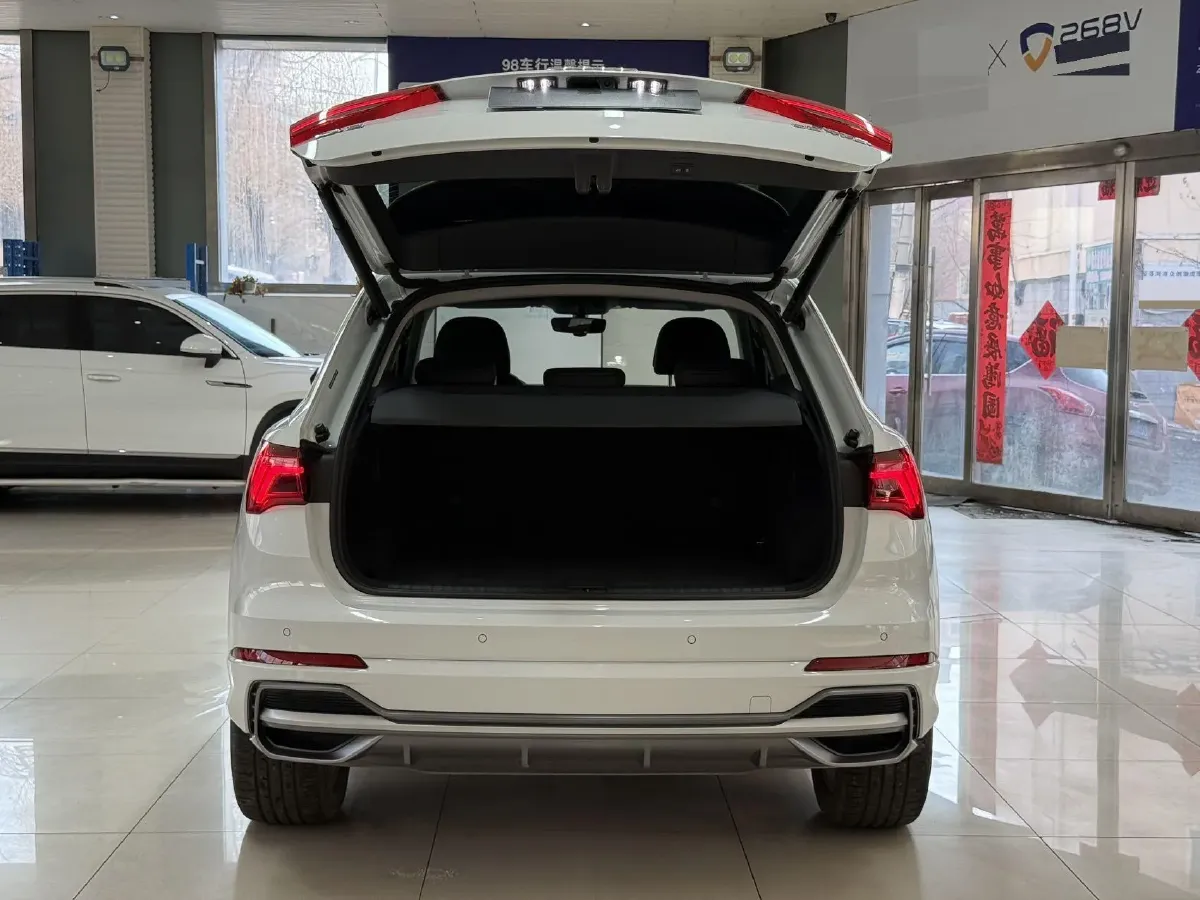 2023 Audi Q3 1.4T 150HP L4 7DCT,autocango,china used car exporter,china ev exporter,chinese used car exporter,chinese used ev exporter