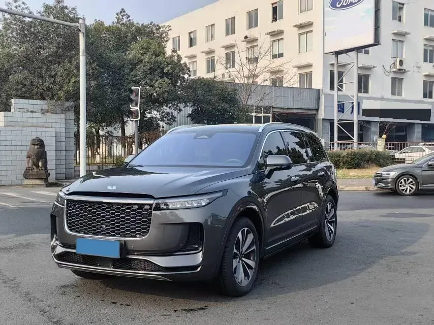 2021 Li ONE Range Extended 131HP REEV 40.5KWH,autocango,china used car exporter,china ev exporter,chinese used car exporter,chinese used ev exporter