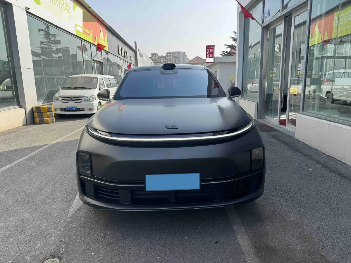 2023 Li L7 Range Extended 154HP REEV 40.9KWH,autocango,china used car exporter,china ev exporter,chinese used car exporter,chinese used ev exporter
