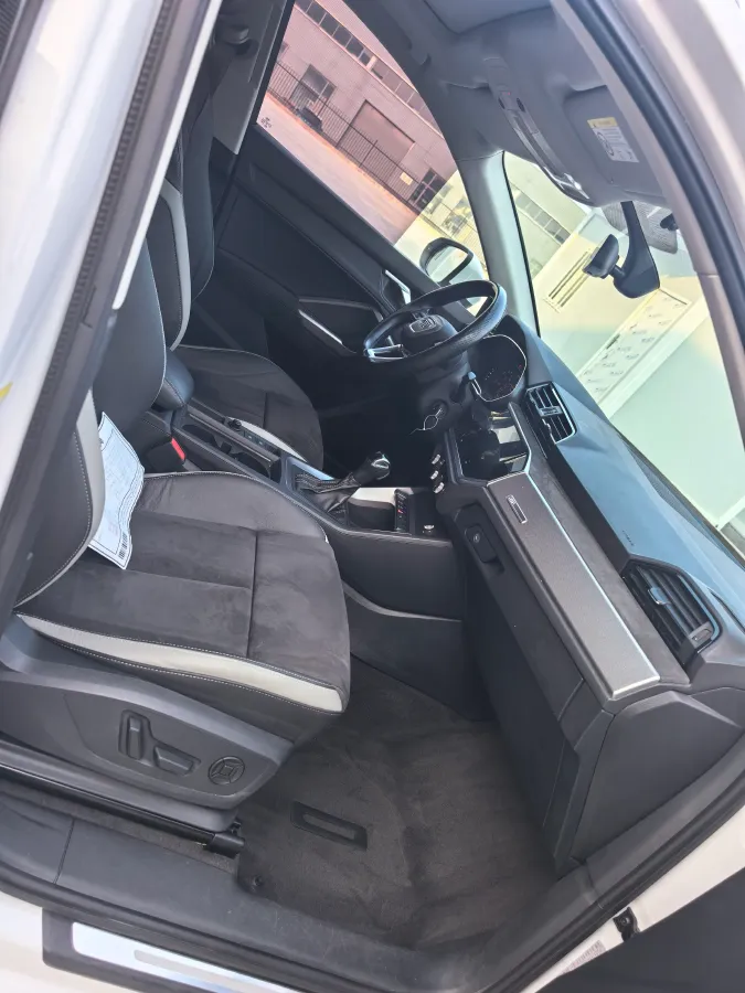 2021 Audi Q3 1.4T 150HP L4 7DCT,autocango,china used car exporter,china ev exporter,chinese used car exporter,chinese used ev exporter