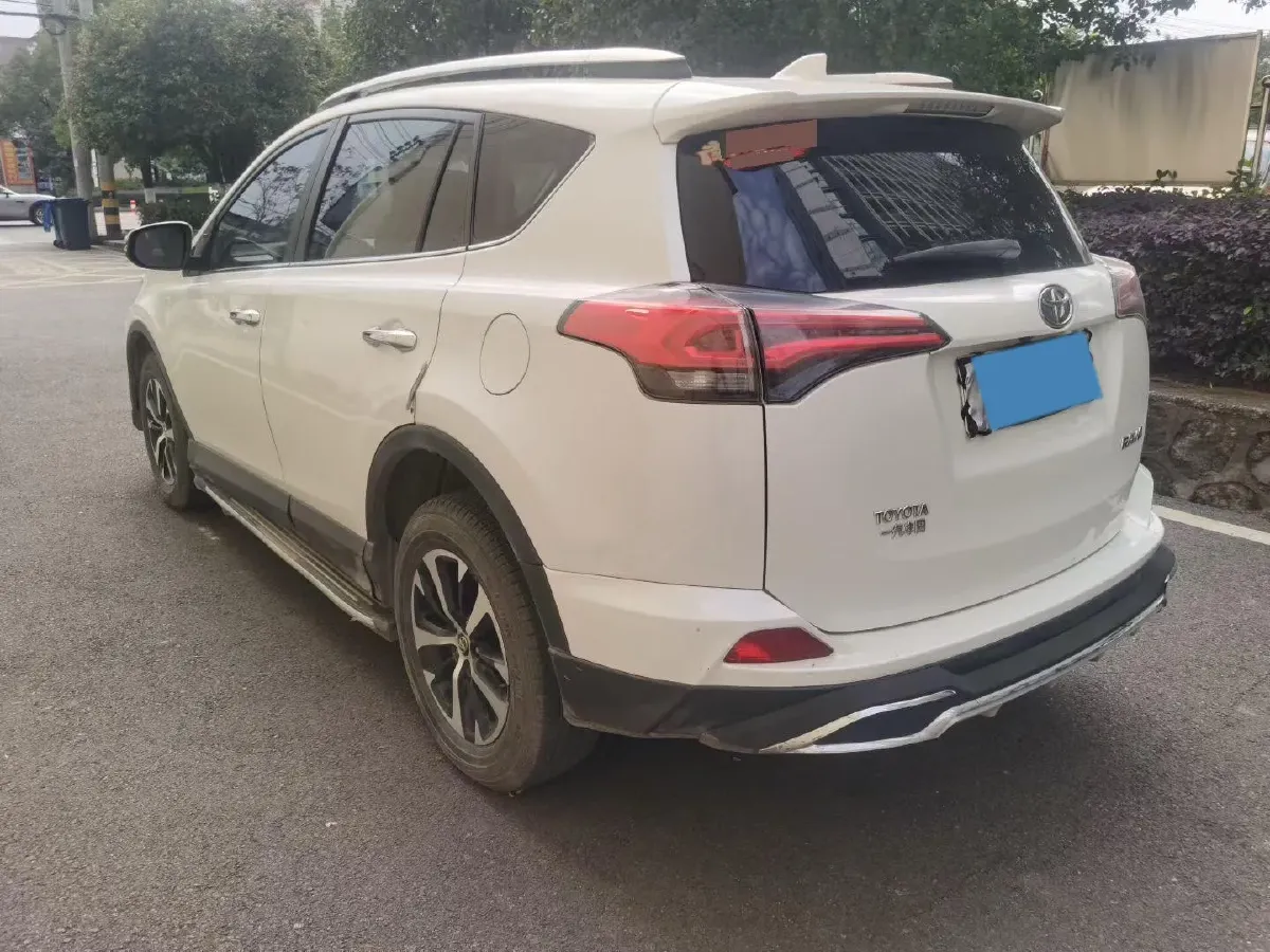 2019 Toyota RAV4 2.0L 151HP L4 CVT,autocango,china used car exporter,china ev exporter,chinese used car exporter,chinese used ev exporter