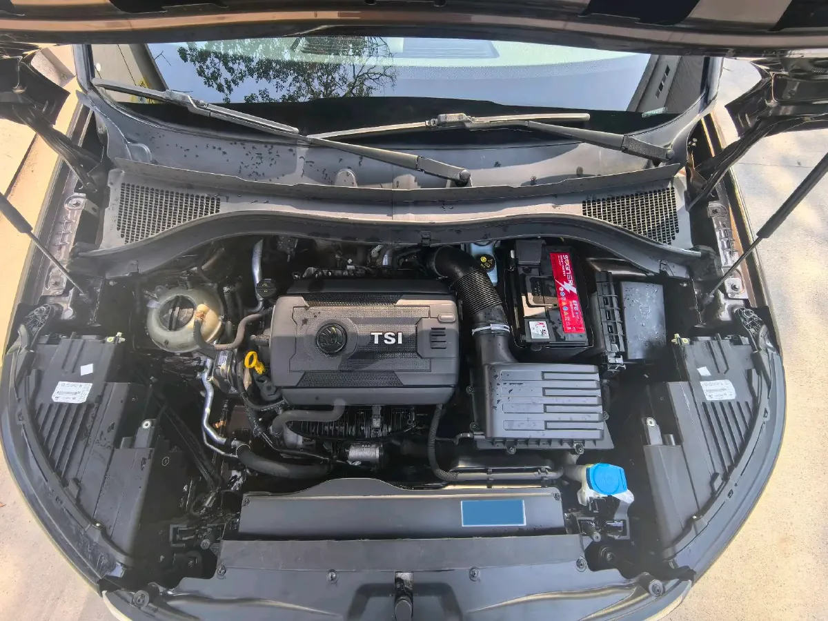 2017 Skoda Kodiak 1.8T 180HP L4 7DCT,autocango,china used car exporter,china ev exporter,chinese used car exporter,chinese used ev exporter