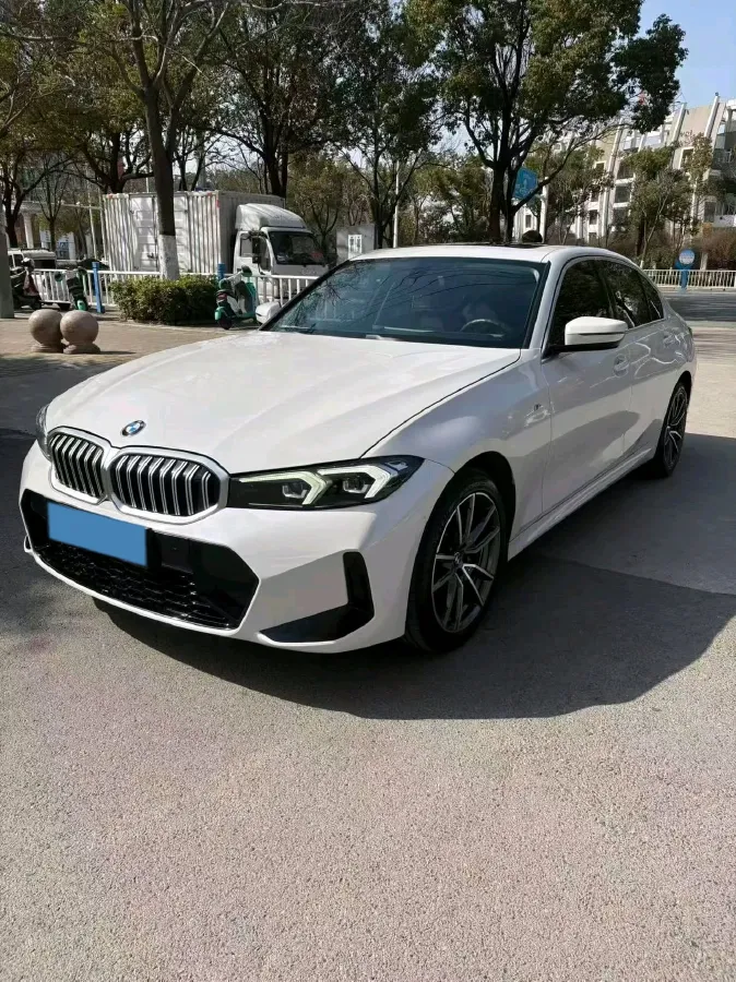 2024 BMW 3 Series 2.0T 156HP L4 8AT,autocango,china used car exporter,china ev exporter,chinese used car exporter,chinese used ev exporter