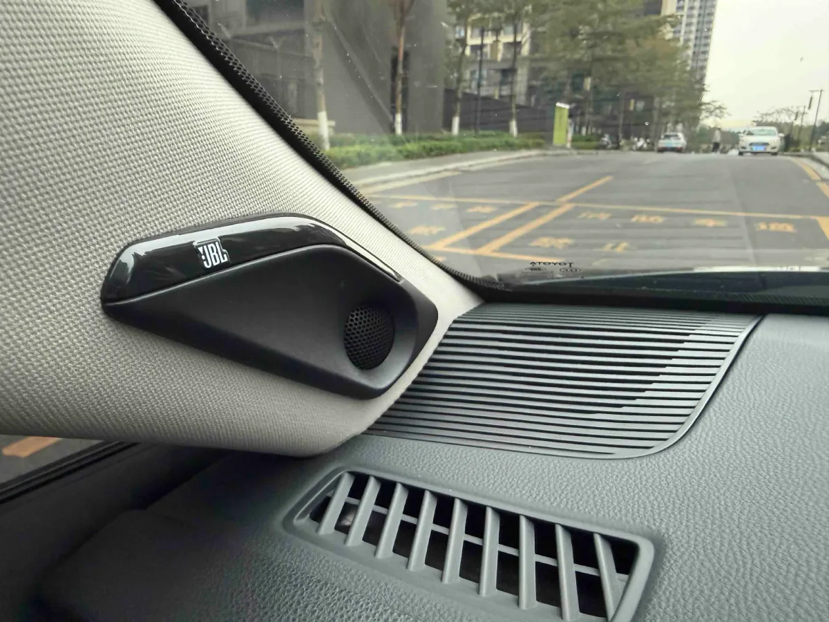 2022 Toyota Venza 2.0L 171HP L4 CVT,autocango,china used car exporter,china ev exporter,chinese used car exporter,chinese used ev exporter