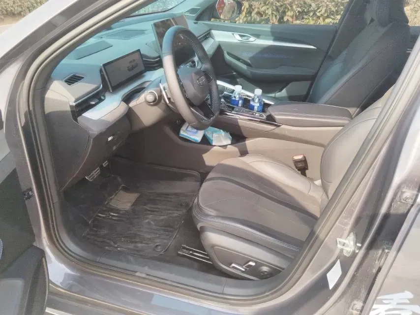 2025 Geely Preface 2.0T 238HP L4 8AT,autocango,china used car exporter,china ev exporter,chinese used car exporter,chinese used ev exporter