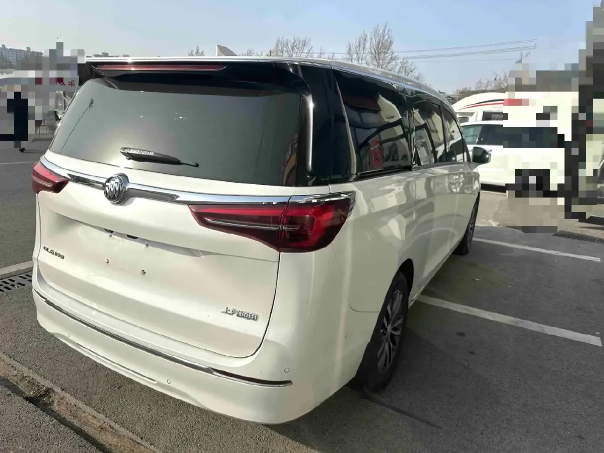 2023 Buick GL8 2.0T 237HP L4 9AT,autocango,china used car exporter,china ev exporter,chinese used car exporter,chinese used ev exporter