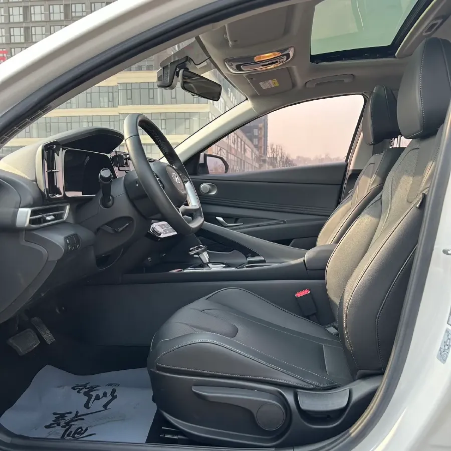 2022 Hyundai Elantra 1.5L 115HP L4 CVT,autocango,china used car exporter,china ev exporter,chinese used car exporter,chinese used ev exporter