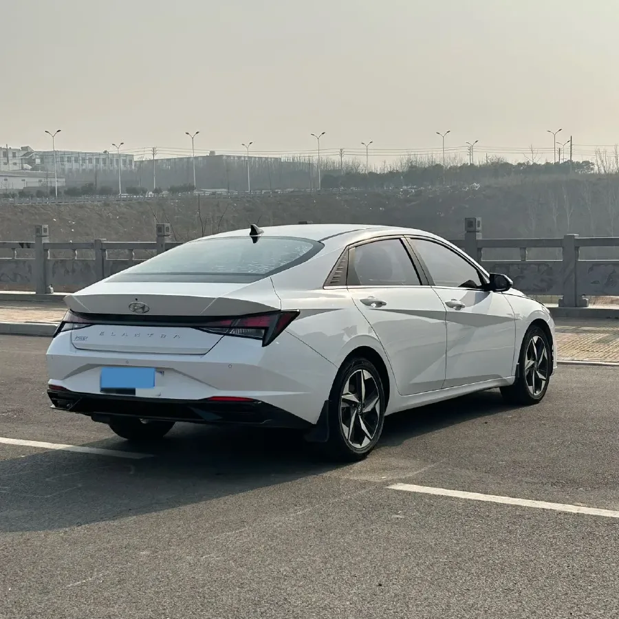 2022 Hyundai Elantra 1.5L 115HP L4 CVT,autocango,china used car exporter,china ev exporter,chinese used car exporter,chinese used ev exporter