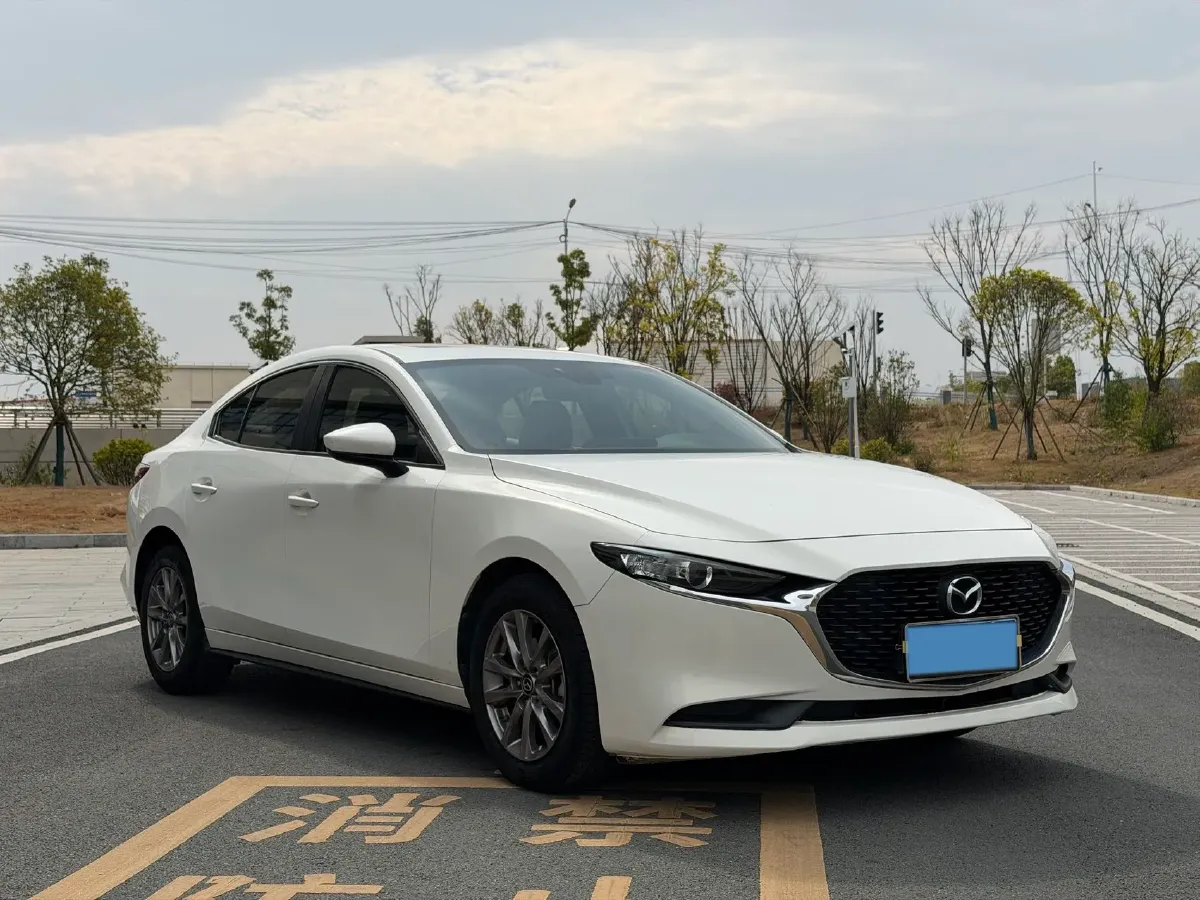 2020 Mazda 3 Axela 1.5L 117HP L4 6AT,autocango,china used car exporter,china ev exporter,chinese used car exporter,chinese used ev exporter