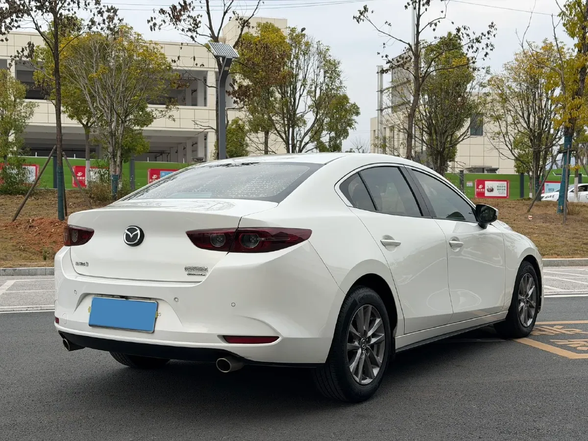 2020 Mazda 3 Axela 1.5L 117HP L4 6AT,autocango,china used car exporter,china ev exporter,chinese used car exporter,chinese used ev exporter