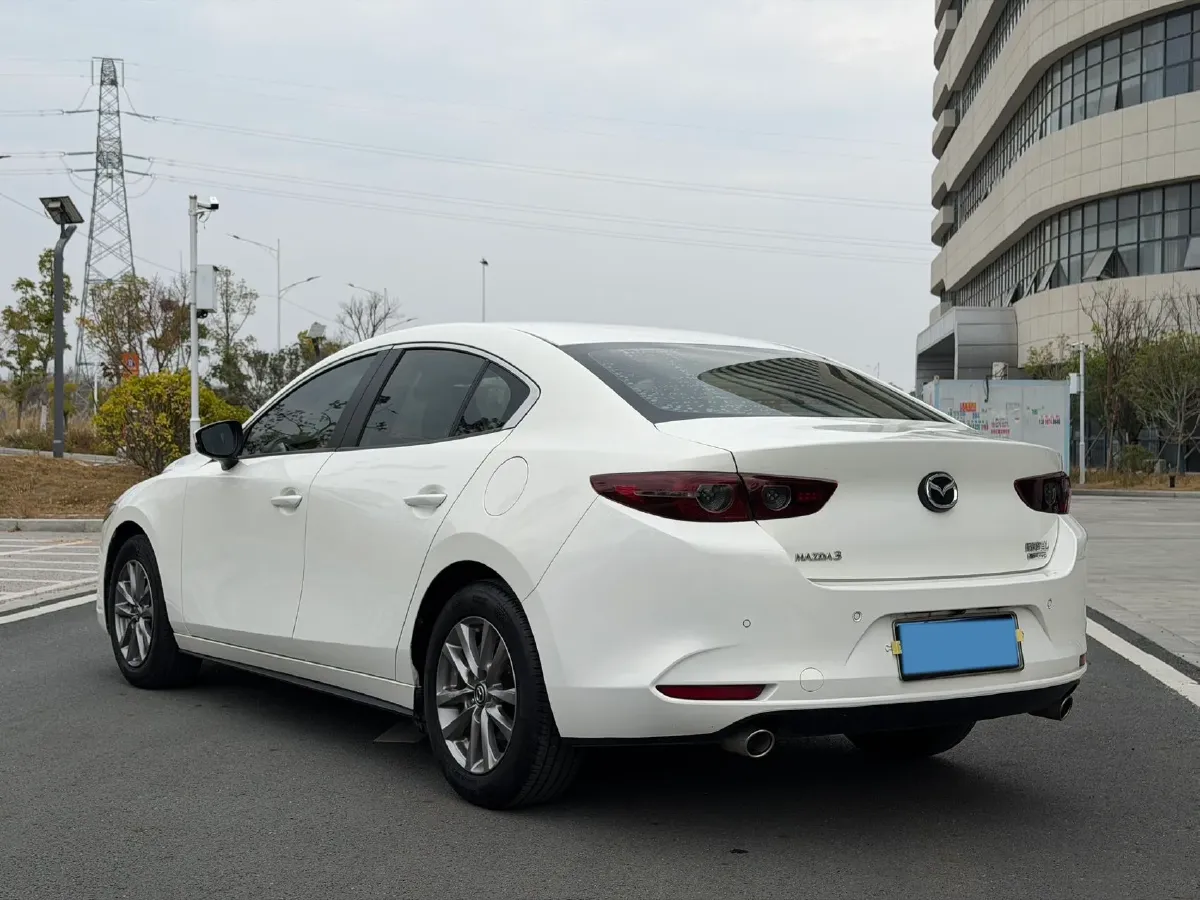 2020 Mazda 3 Axela 1.5L 117HP L4 6AT,autocango,china used car exporter,china ev exporter,chinese used car exporter,chinese used ev exporter