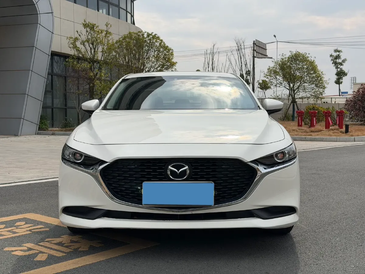 2020 Mazda 3 Axela 1.5L 117HP L4 6AT,autocango,china used car exporter,china ev exporter,chinese used car exporter,chinese used ev exporter