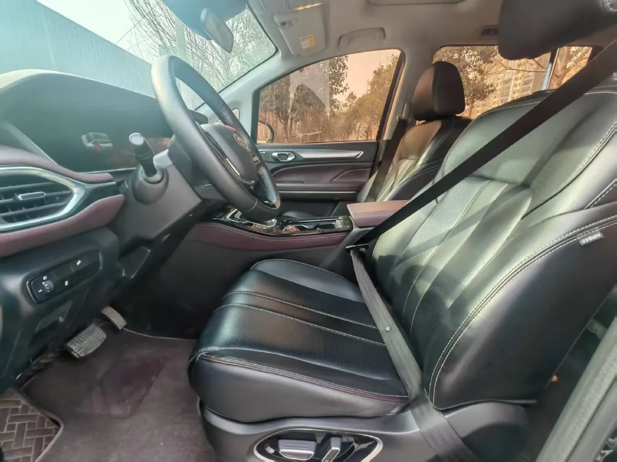 2023 GAC Trumpchi M6 1.5T 177HP L4 7DCT,autocango,china used car exporter,china ev exporter,chinese used car exporter,chinese used ev exporter