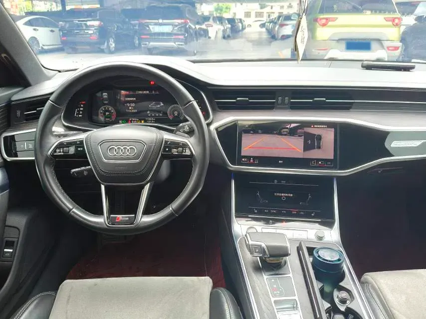 2024 Audi A6L 2.0T 245HP L4 7DCT,autocango,china used car exporter,china ev exporter,chinese used car exporter,chinese used ev exporter