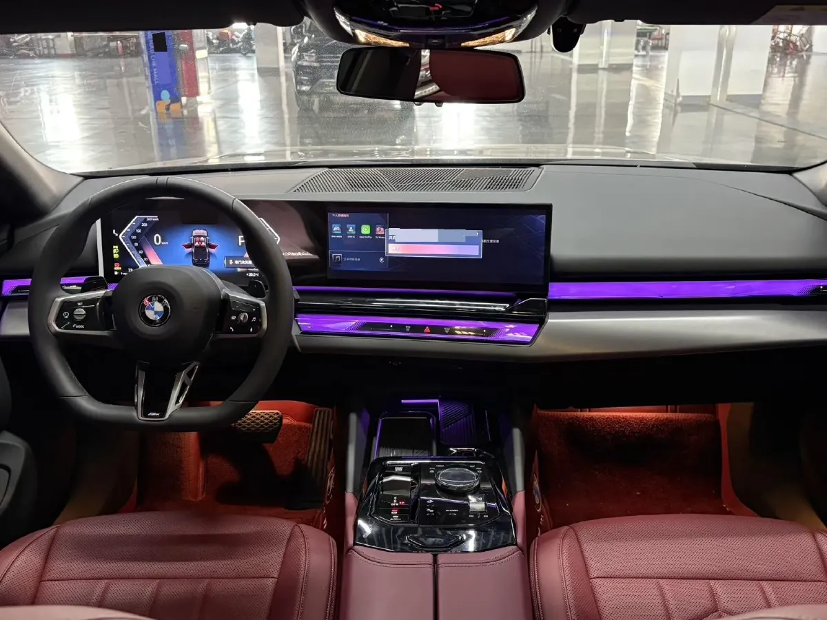 2025 BMW 5 Series 2.0T 190HP L4 8AT,autocango,china used car exporter,china ev exporter,chinese used car exporter,chinese used ev exporter