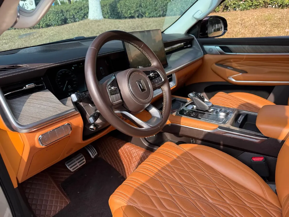 2023 Tank 500 3.0T 360HP V6 9AT,autocango,china used car exporter,china ev exporter,chinese used car exporter,chinese used ev exporter