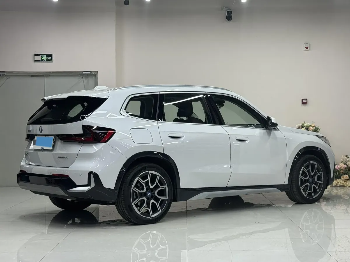 2023 BMW iX1 BEV 66.45KWH,autocango,china used car exporter,china ev exporter,chinese used car exporter,chinese used ev exporter