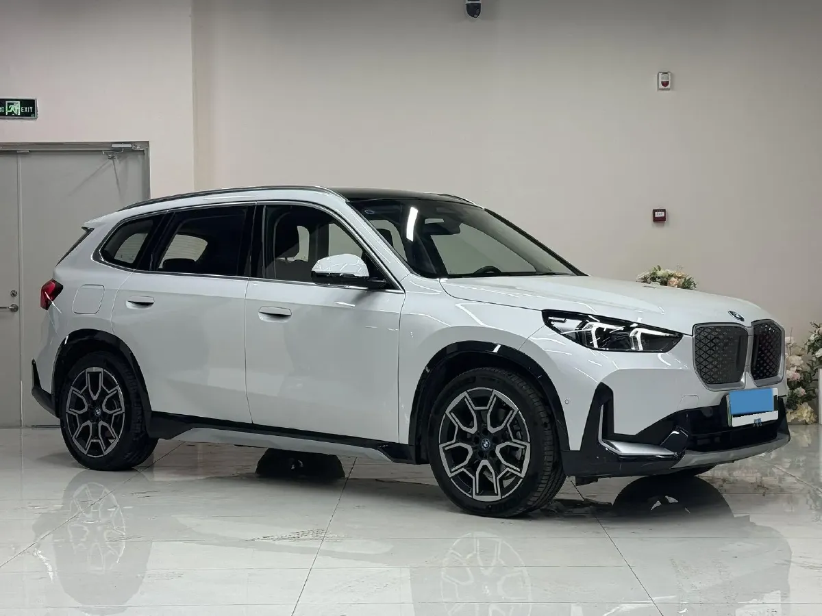 2023 BMW iX1 BEV 66.45KWH,autocango,china used car exporter,china ev exporter,chinese used car exporter,chinese used ev exporter