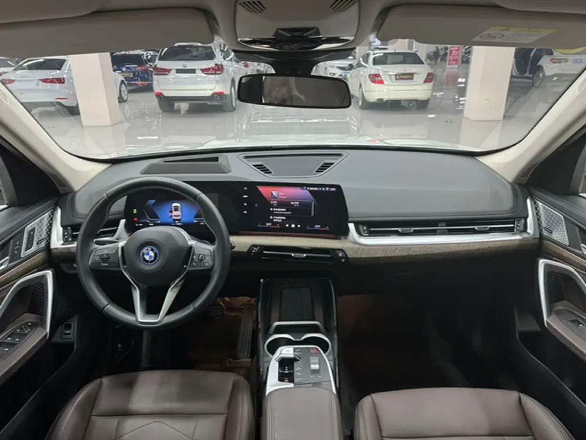 2023 BMW iX1 BEV 66.45KWH,autocango,china used car exporter,china ev exporter,chinese used car exporter,chinese used ev exporter