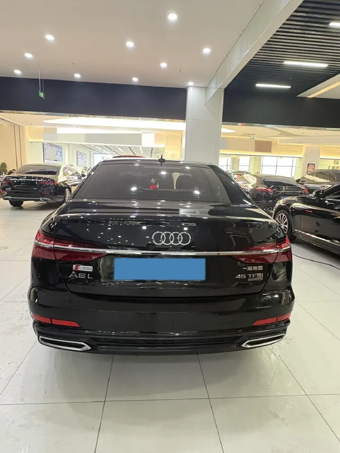 2020 Audi A6L 2.0T 224HP L4 7DCT,autocango,china used car exporter,china ev exporter,chinese used car exporter,chinese used ev exporter