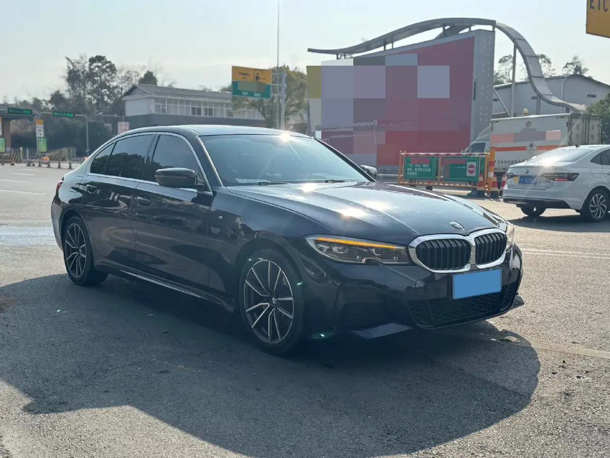 2020 BMW 3 Series 2.0T 156HP L4 8AT,autocango,china used car exporter,china ev exporter,chinese used car exporter,chinese used ev exporter