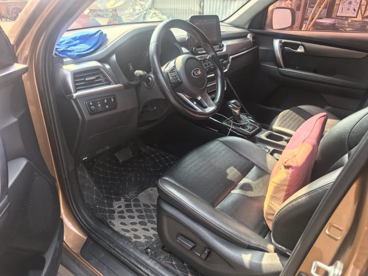 2018 Kia Sportage R 2.0L 160HP L4 6AT,autocango,china used car exporter,china ev exporter,chinese used car exporter,chinese used ev exporter