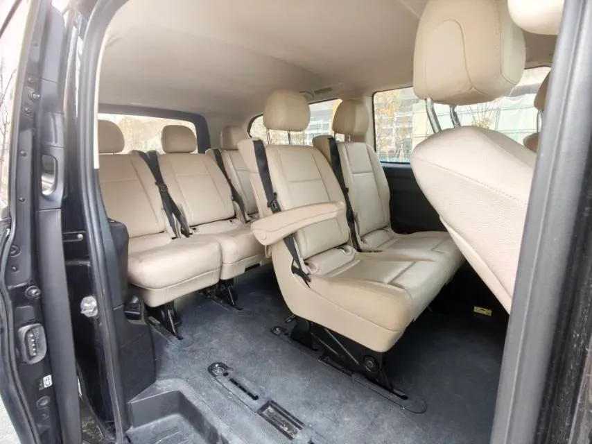 2021 Mercedes-Benz Vito 2.0T 211HP L4 9AT,autocango,china used car exporter,china ev exporter,chinese used car exporter,chinese used ev exporter