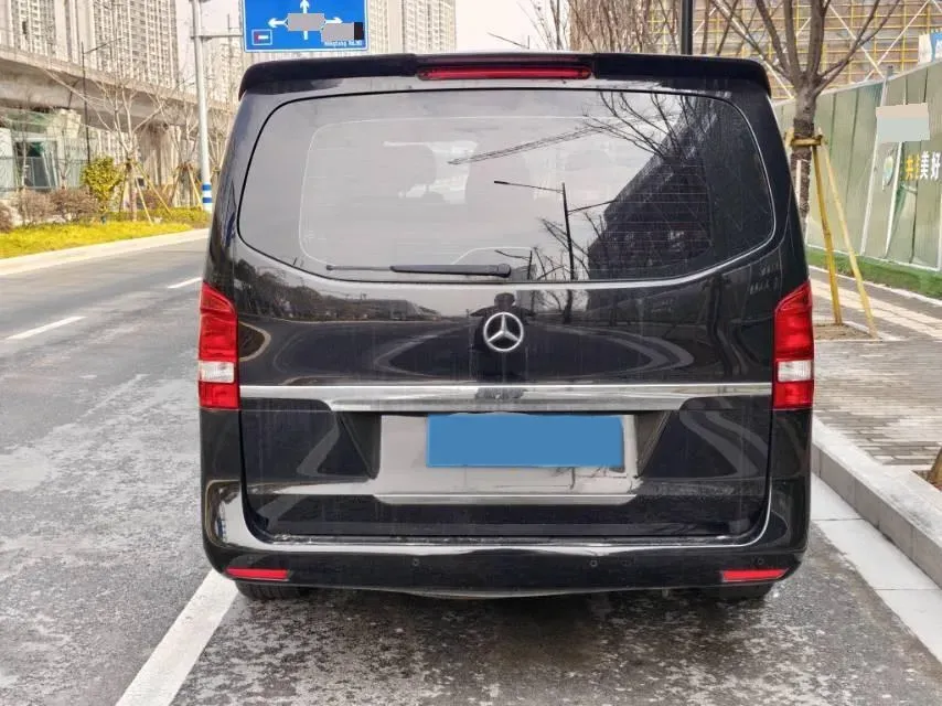 2021 Mercedes-Benz Vito 2.0T 211HP L4 9AT,autocango,china used car exporter,china ev exporter,chinese used car exporter,chinese used ev exporter