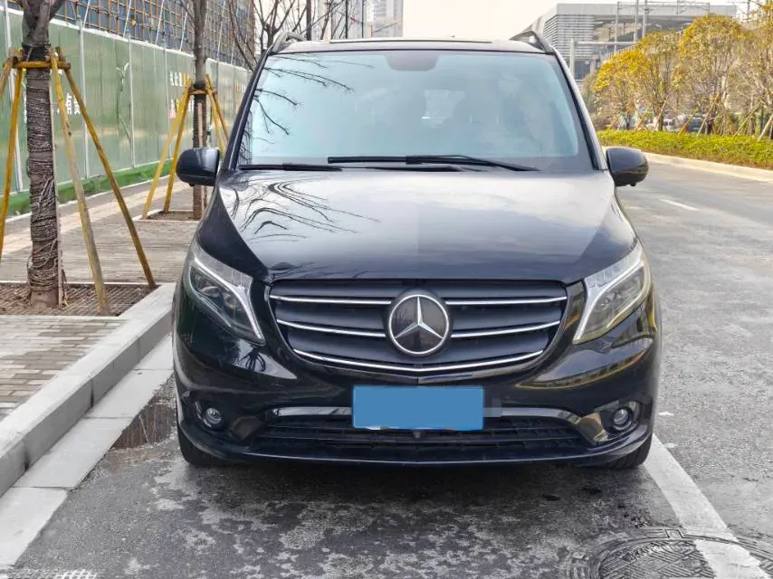 2021 Mercedes-Benz Vito 2.0T 211HP L4 9AT,autocango,china used car exporter,china ev exporter,chinese used car exporter,chinese used ev exporter