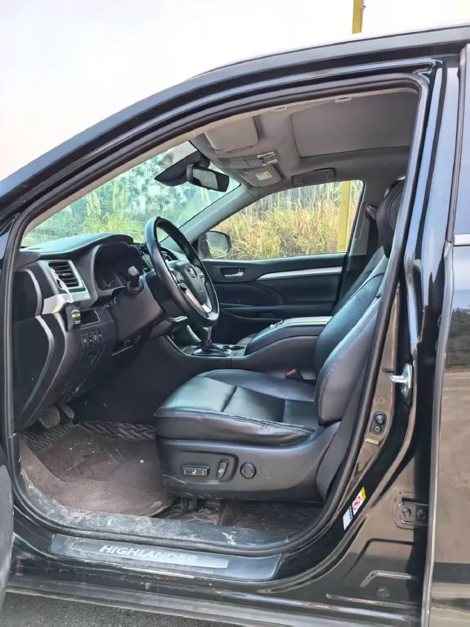 2019 Mazda CX-8 2.5L 192HP L4 6AT,autocango,china used car exporter,china ev exporter,chinese used car exporter,chinese used ev exporter