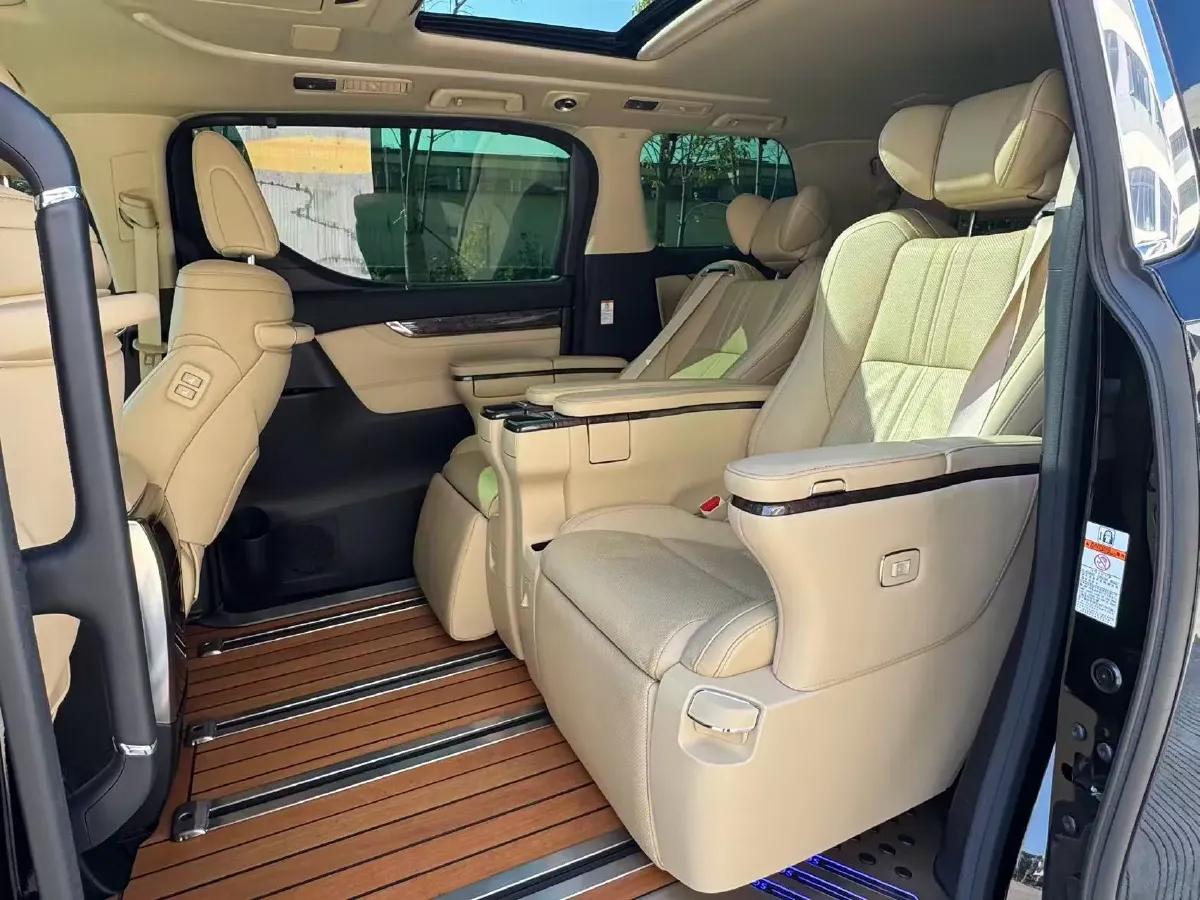 2019 Toyota Vellfire 2.5L 117HP L4 E-CVT Hybrid,autocango,china used car exporter,china ev exporter,chinese used car exporter,chinese used ev exporter