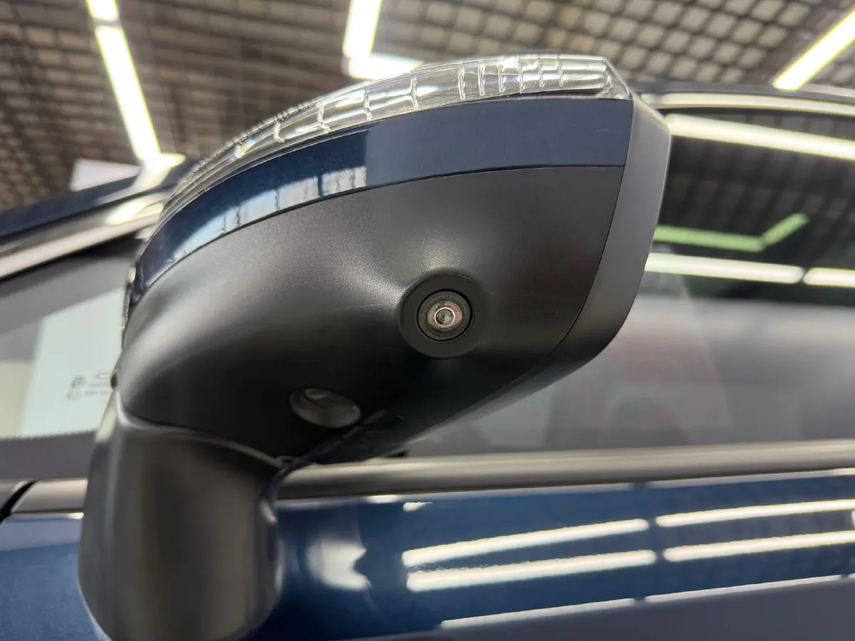 2021 GAC Trumpchi M6 1.5T 169HP L4 7DCT,autocango,china used car exporter,china ev exporter,chinese used car exporter,chinese used ev exporter