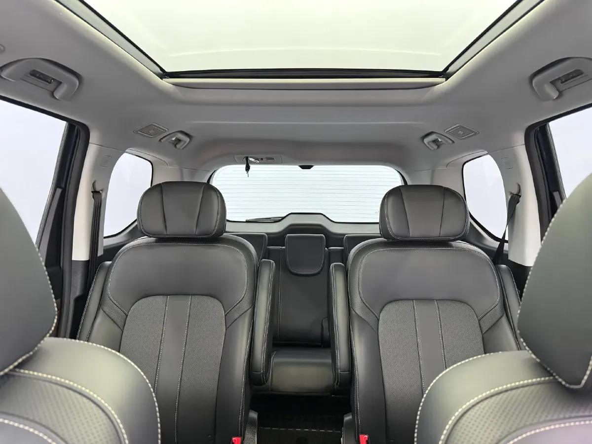 2021 GAC Trumpchi M6 1.5T 169HP L4 7DCT,autocango,china used car exporter,china ev exporter,chinese used car exporter,chinese used ev exporter