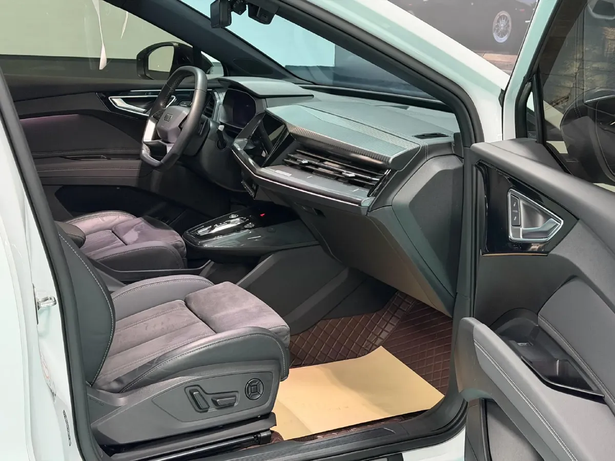 2023 Audi Q4 e-tron BEV 84.8KWH,autocango,china used car exporter,china ev exporter,chinese used car exporter,chinese used ev exporter