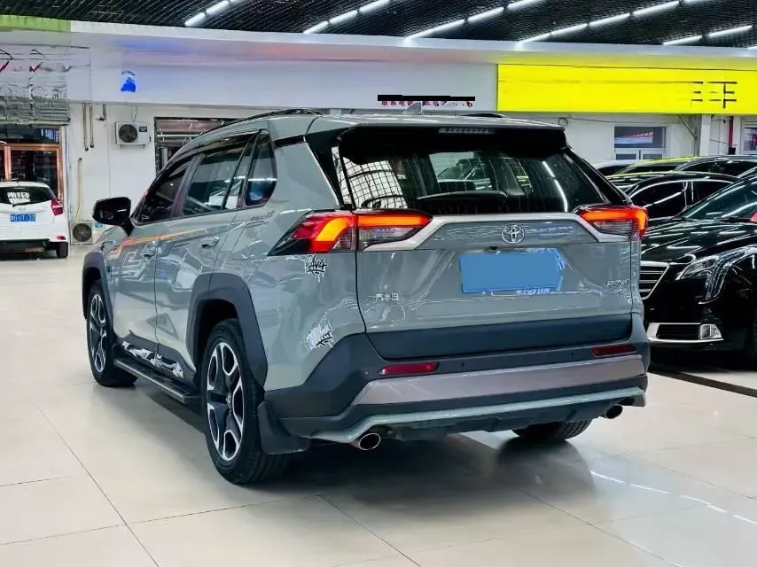 2020 Toyota RAV4 2.0L 171HP L4 CVT,autocango,china used car exporter,china ev exporter,chinese used car exporter,chinese used ev exporter
