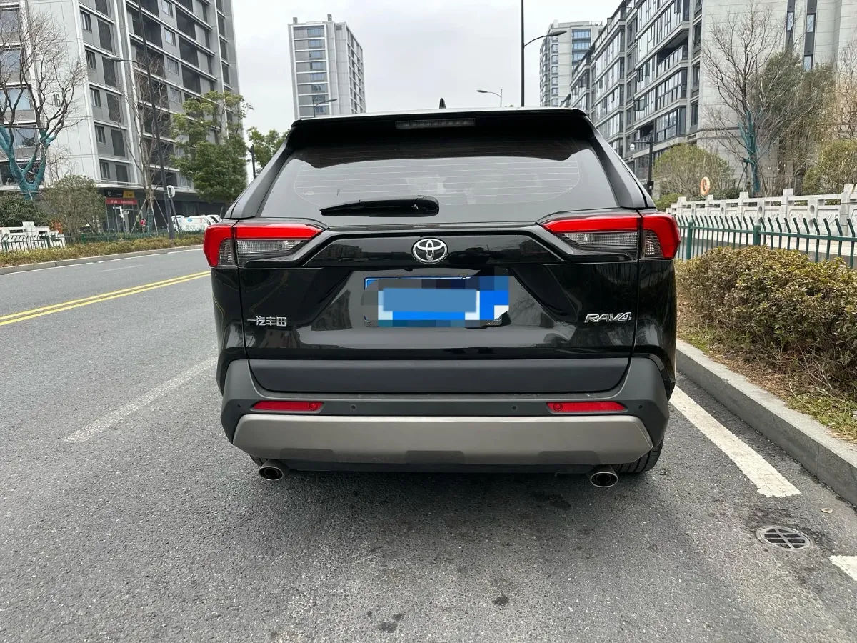 2023 Toyota RAV4 2.0L 171HP L4 CVT,autocango,china used car exporter,china ev exporter,chinese used car exporter,chinese used ev exporter