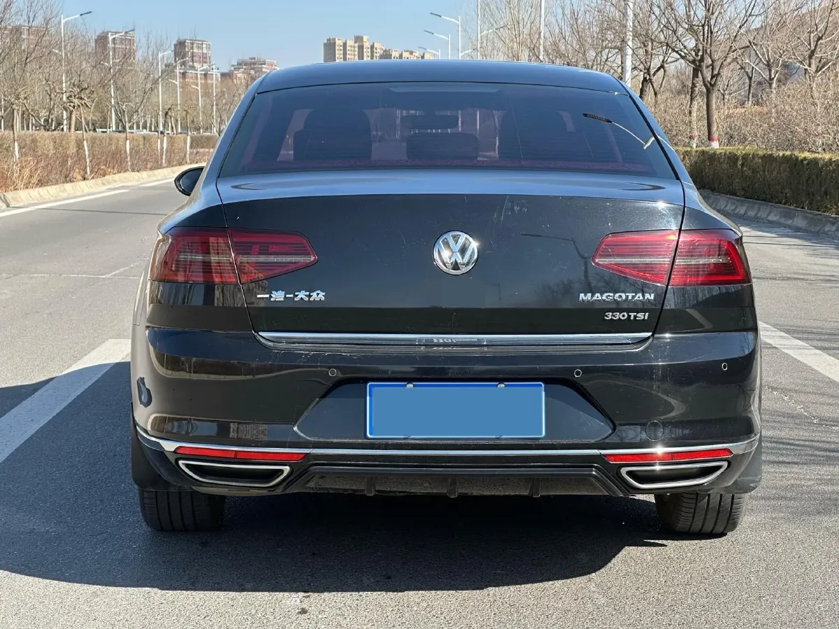 2018 Volkswagen Magotan 1.8T 180HP L4 7DCT,autocango,china used car exporter,china ev exporter,chinese used car exporter,chinese used ev exporter