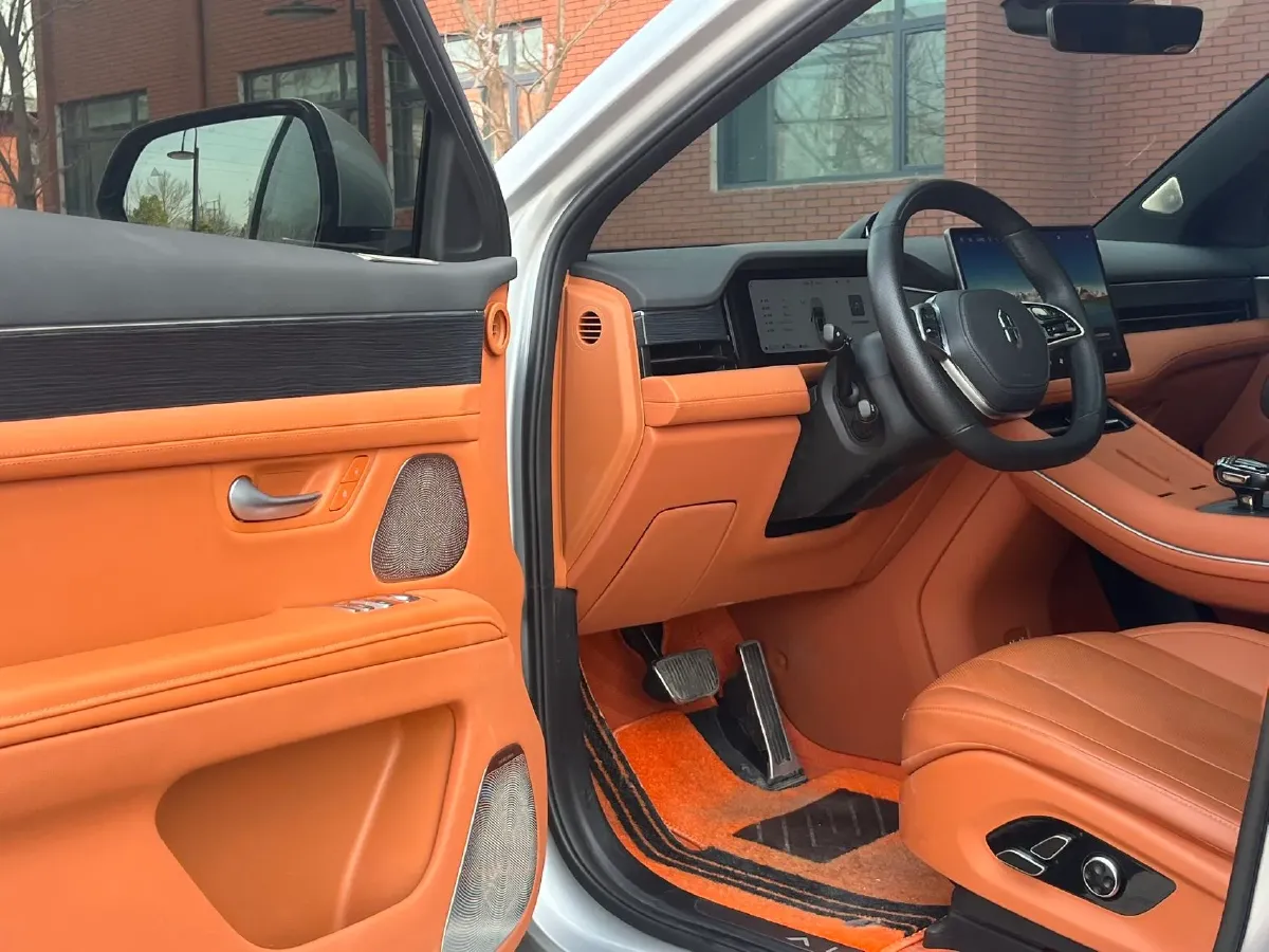 2024 AITO AITO M7 1.5T 152HP L4 REEV 42KWH,autocango,china used car exporter,china ev exporter,chinese used car exporter,chinese used ev exporter