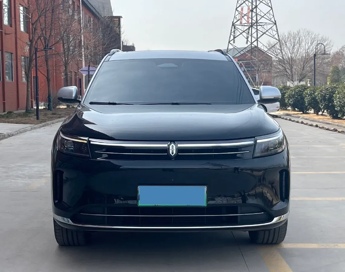 2024 AITO AITO M7 1.5T 152HP L4 REEV 42KWH,autocango,china used car exporter,china ev exporter,chinese used car exporter,chinese used ev exporter